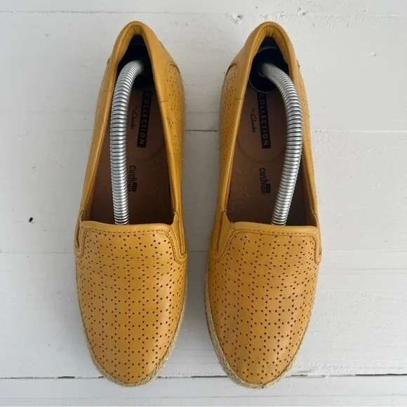 Clarks Collection Yellow Slip On Espadrilles Women's 5.5 M Flats 261344764030 - Picture 3 of 9